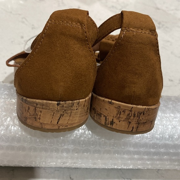 Mossimo Faux Leather Sandals - Picture 4 of 8